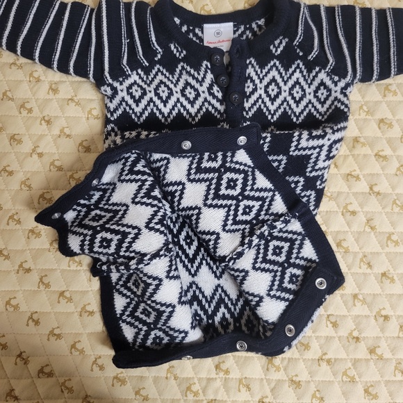 Hanna Andersson Black & White Winter Wonderful Knit Sweater Romper - Picture 3 of 4
